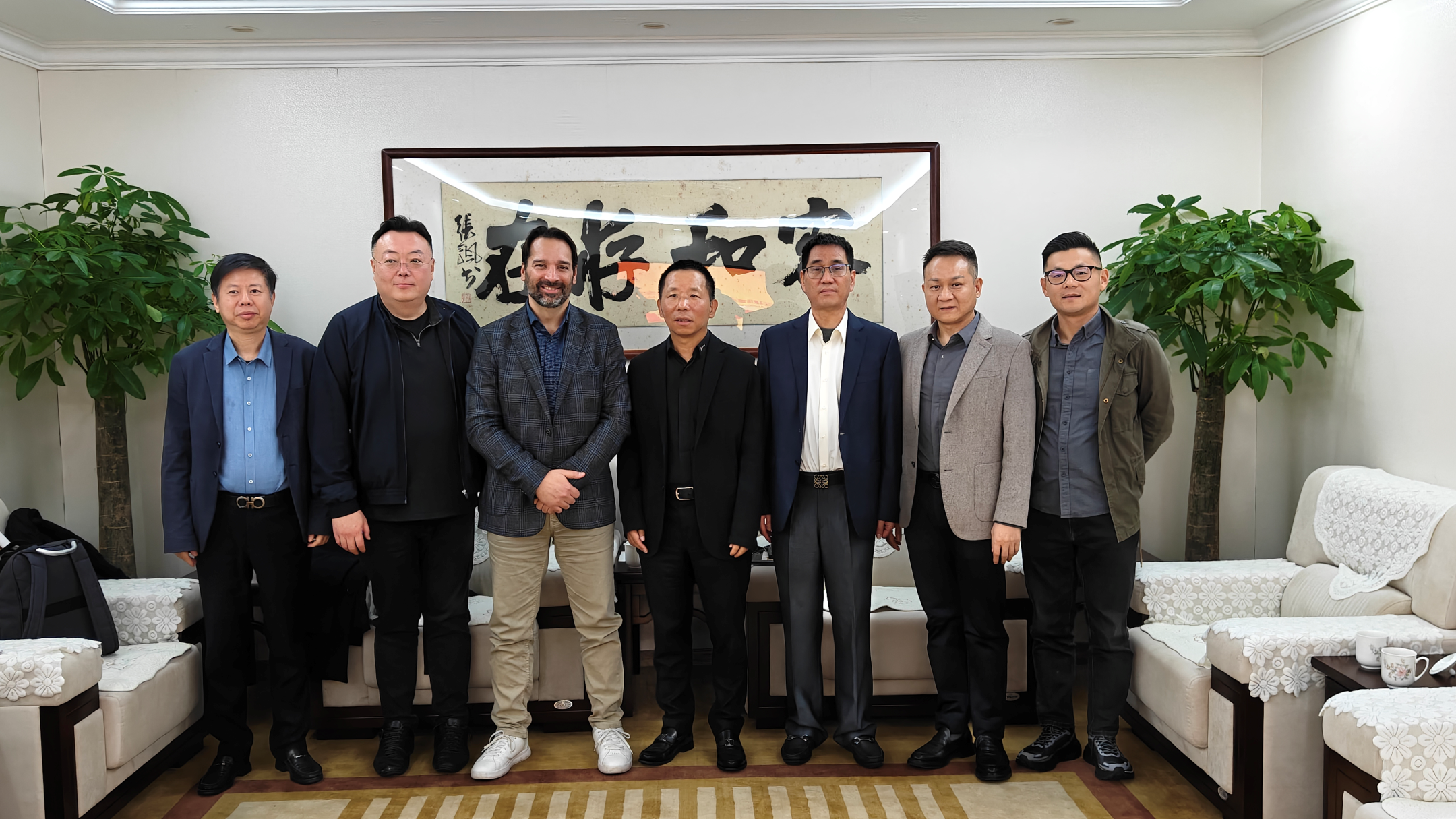 招商港湾集团与拉法基豪瑞集团共商海外战略发展